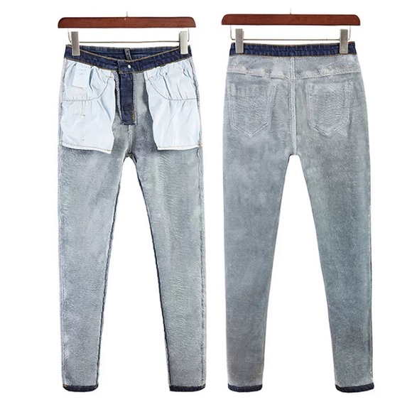 Fleece Lined Jeans - Picture 5 of 6